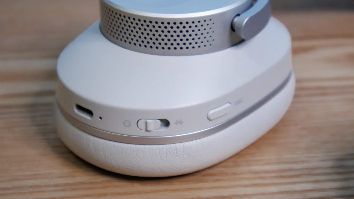 Cambridge Audio Melomania P100 SE 15