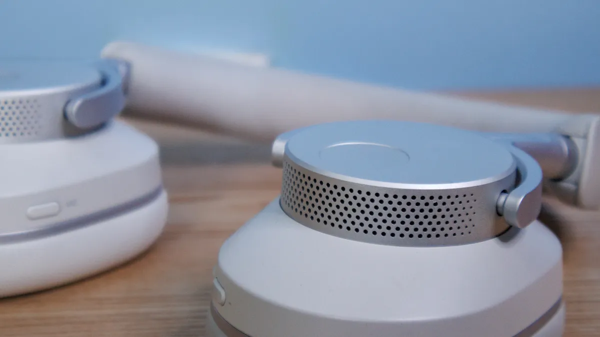 Cambridge Audio Melomania P100 SE 20