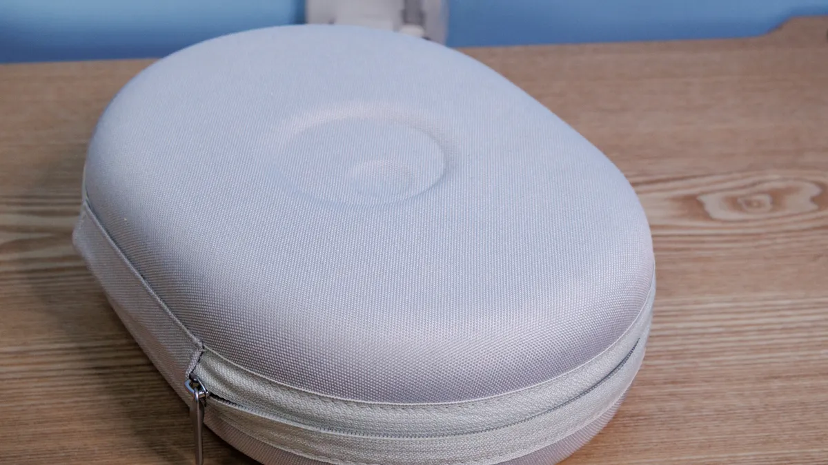 Cambridge Audio Melomania P100 SE 6