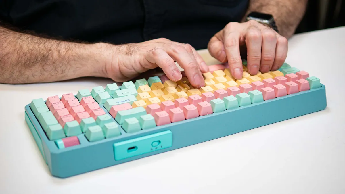 Cooler Master MK770 5