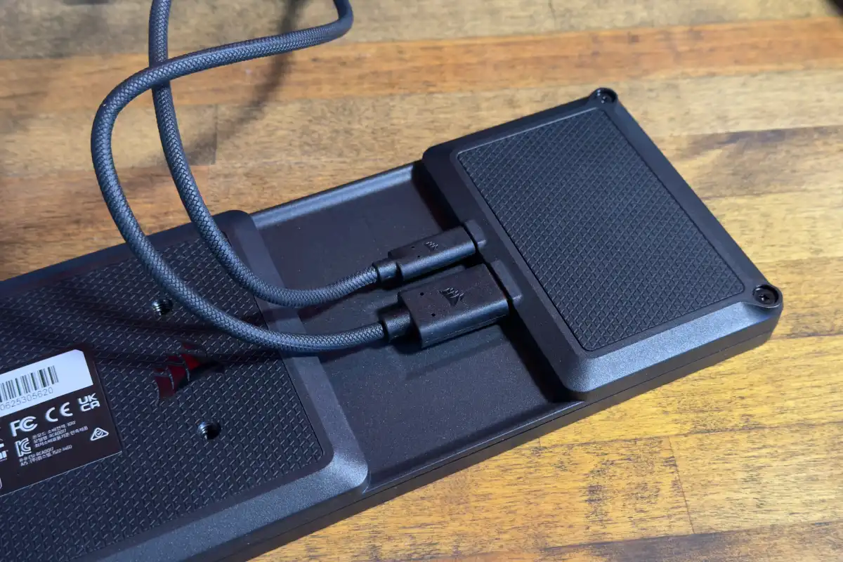 Corsair Xeneon Edge 14.5: Lựa chọn mới trong thế giới màn hình Gaming cao cấp 12 Corsair Xeneon Edge 3