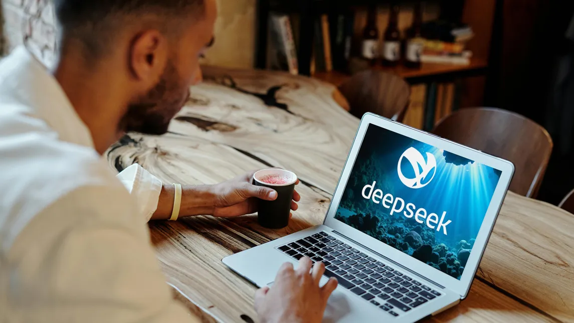 DeepSeek 7