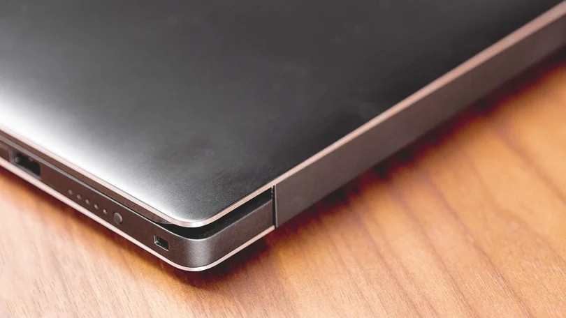 Đánh giá Dell Precision 5530: Chiếc laptop mạnh mẽ với CPU Xeon, GPU Quadro và thiết kế mỏng nhẹ đột phá 18 Dell Precision 5530 1