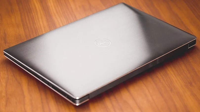 Đánh giá Dell Precision 5530: Chiếc laptop mạnh mẽ với CPU Xeon, GPU Quadro và thiết kế mỏng nhẹ đột phá 12 Dell Precision 5530 5