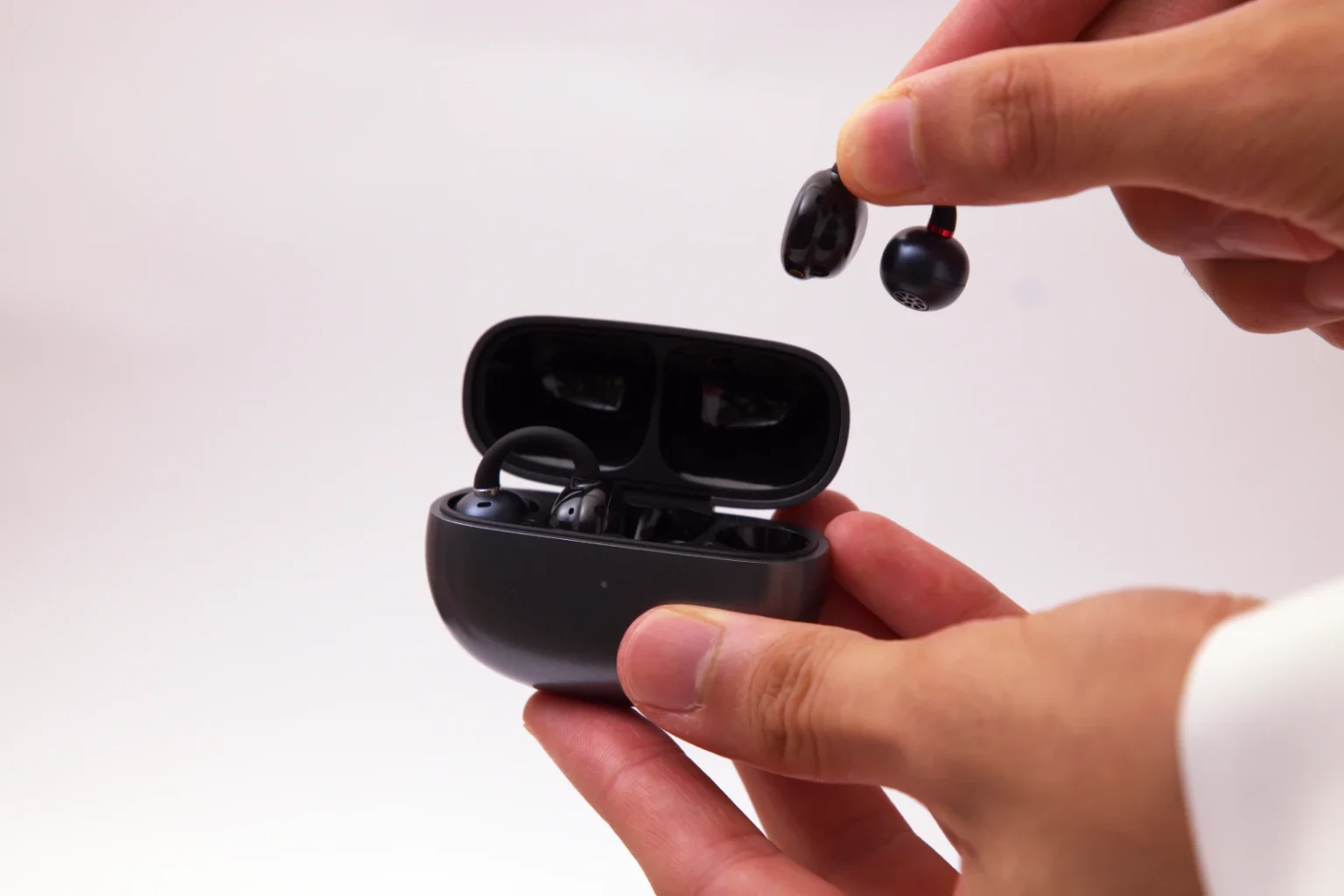 Đánh giá EarFun Clip: Tai nghe mở giá phải chăng với âm thanh Hi-Res và sự thoải mái cả ngày 11 EarFun Clip 3