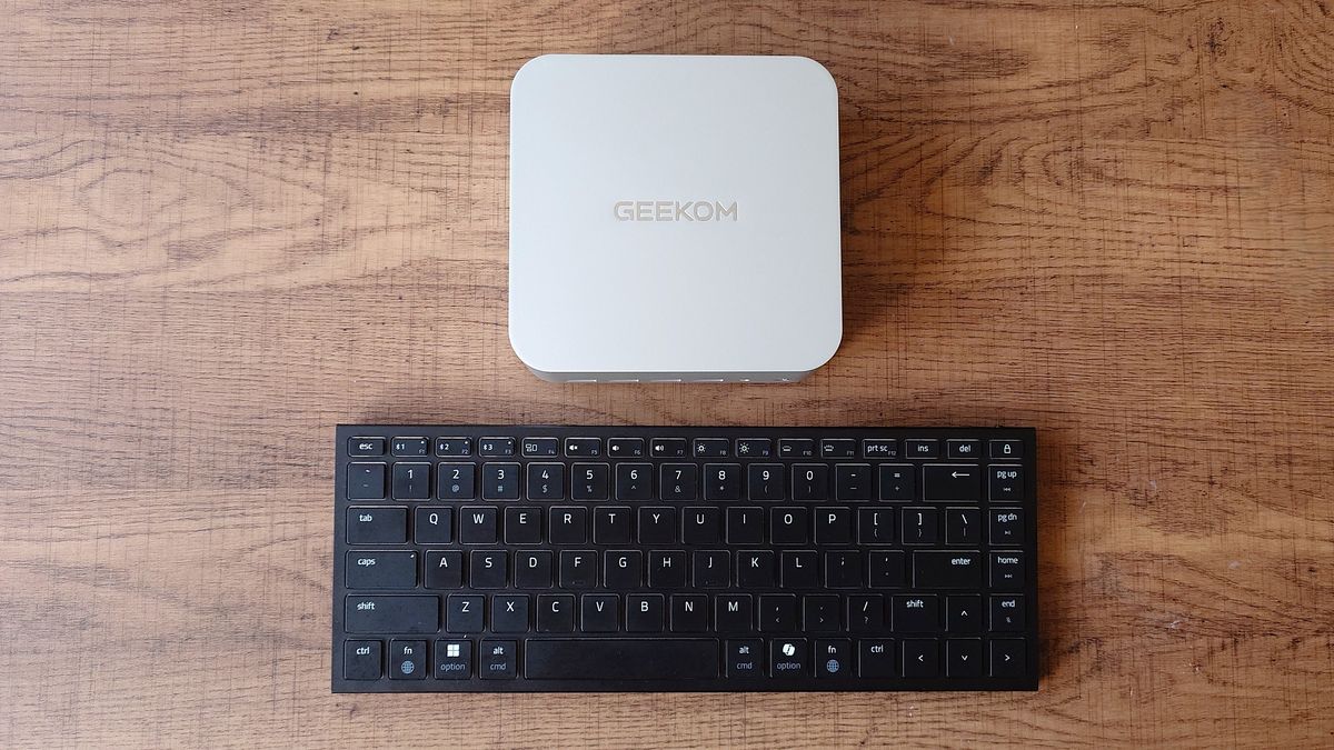 Geekom A9 Max: PC Mini nhỏ gọn, mạnh mẽ cho không gian hiện đại 21 Geekom A9 Max 12