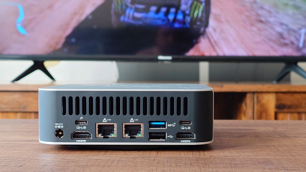 Geekom A9 Max: PC Mini nhỏ gọn, mạnh mẽ cho không gian hiện đại 14 Geekom A9 Max 3