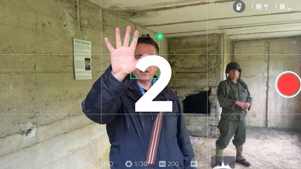 Đánh giá gimbal Insta360 Flow 2: Cỗ máy AI nhỏ gọn cho quay phim di động mượt mà 13 Insta360 Flow 2 7