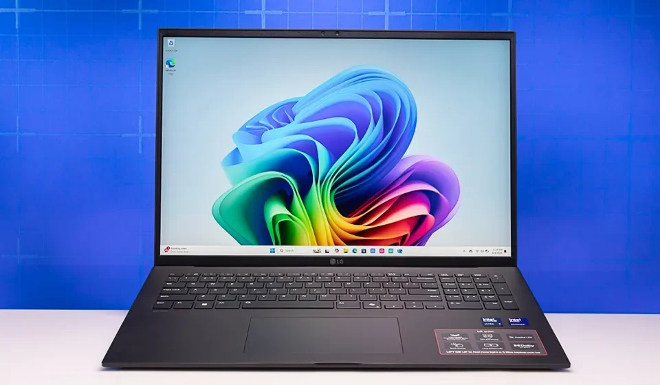 Đánh giá LG Gram 17 (2025): Laptop 17 inch siêu nhẹ, pin khủng, màn hình lớn cho mọi tác vụ 23 LG Gram 17 2025 4 e1754470843198
