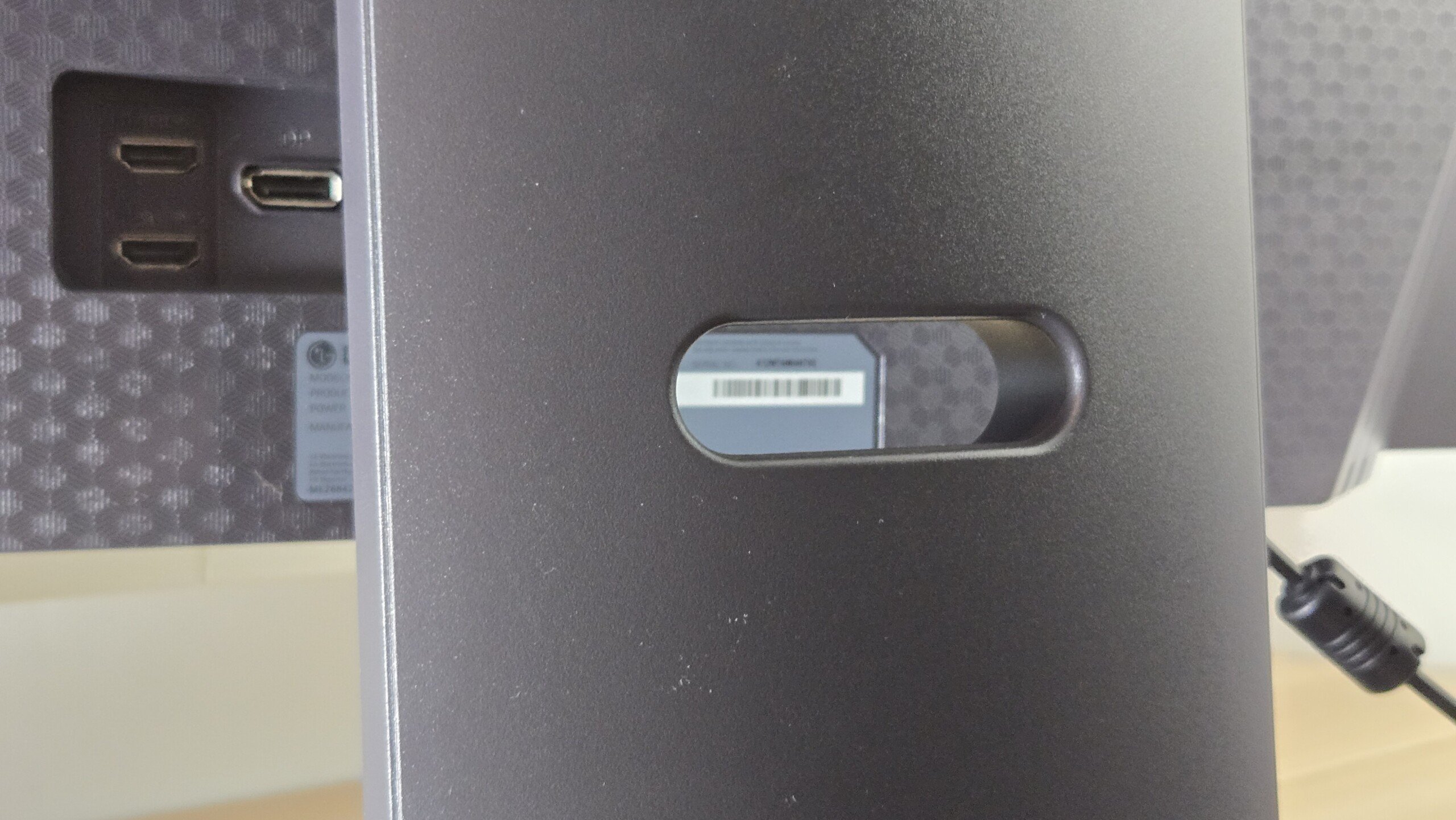 LG UltraGear 27GX790A 3