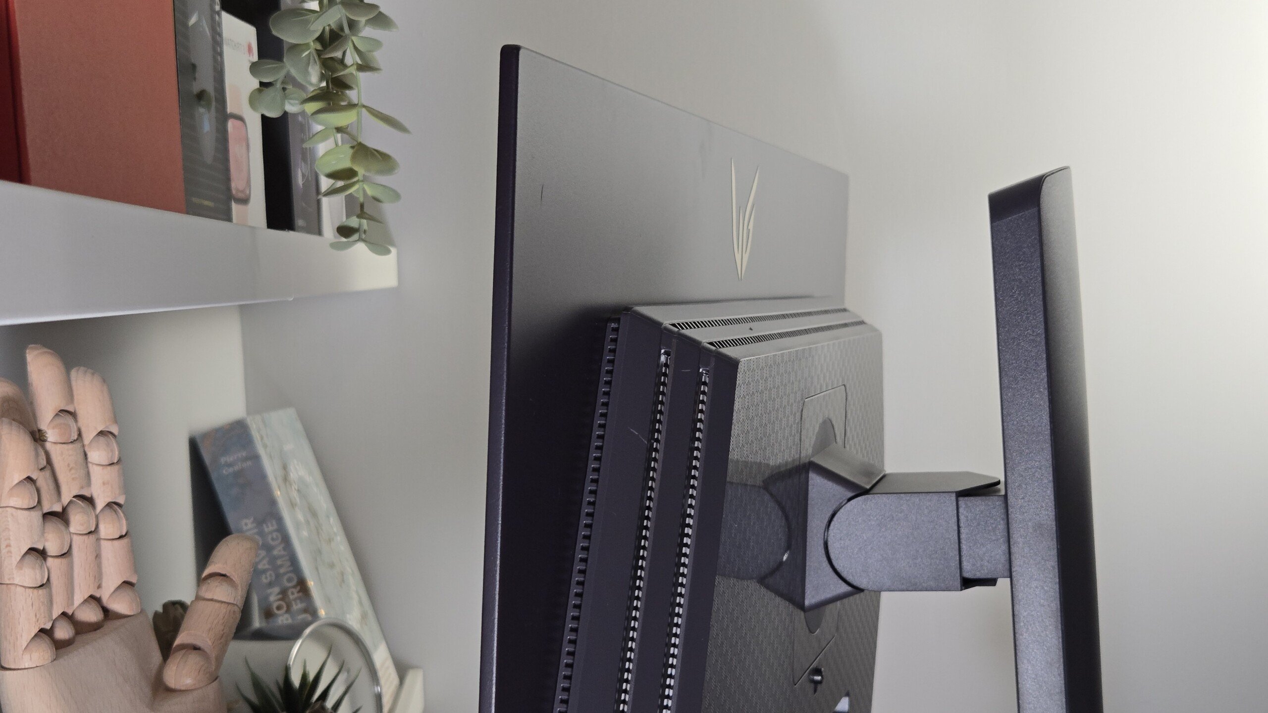 LG UltraGear 27GX790A 6