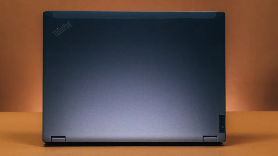 Đánh giá Lenovo ThinkPad P16 Gen 2: Chiếc laptop Workstation di động hoàn hảo cho dân kiến trúc và thiết kế 3D 2 Lenovo ThinkPad P16 Gen 2 6