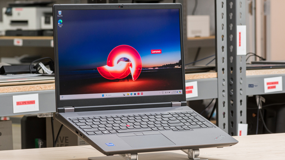 Top những chiếc laptop Workstations di động tốt nhất năm 2025 - Đâu là lựa chọn phù hợp? 22 Lenovo ThinkPad P16 Gen 2