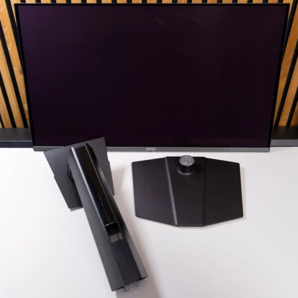 MSI MPG 322URX QD OLED 6