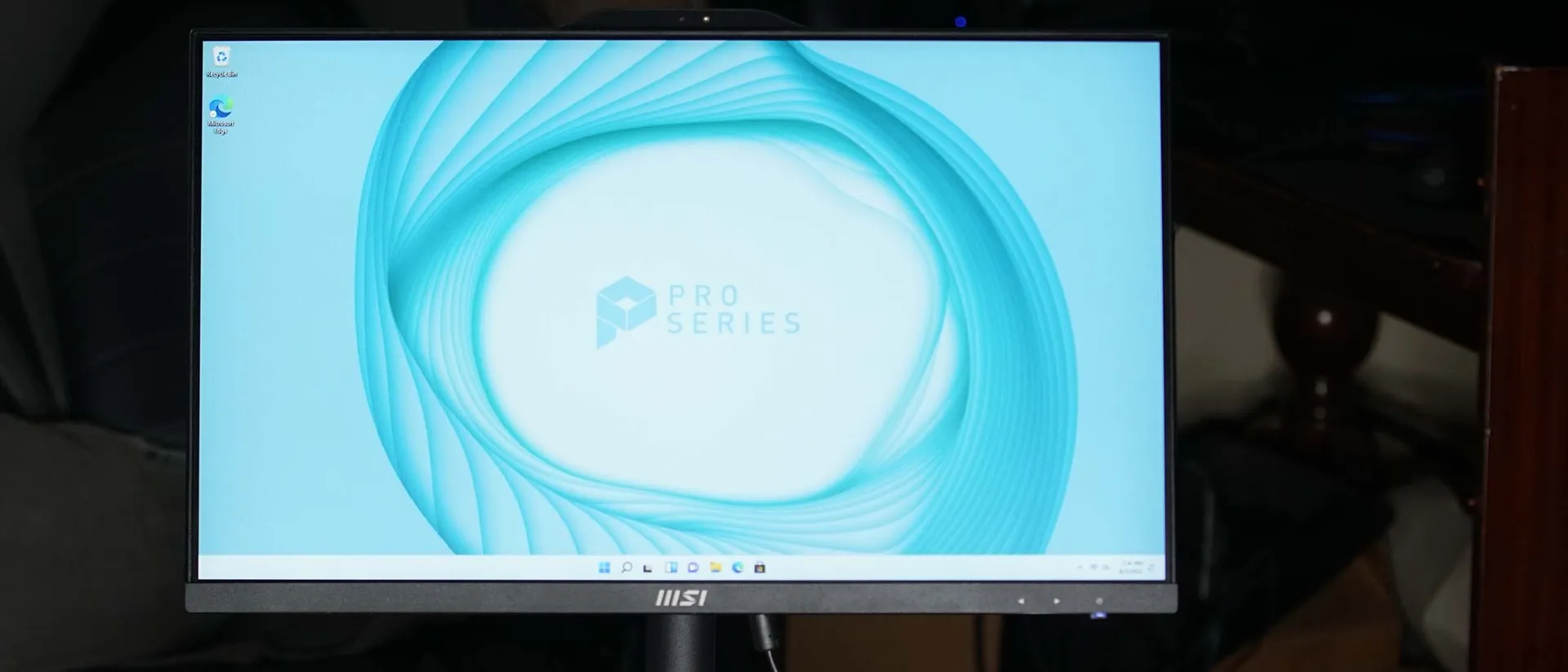 Đánh giá máy tính để bàn All-in-One MSI Pro AP242: Lựa chọn đơn giản, giá rẻ nhưng liệu có xứng đáng? 15 MSI Pro AP242 7