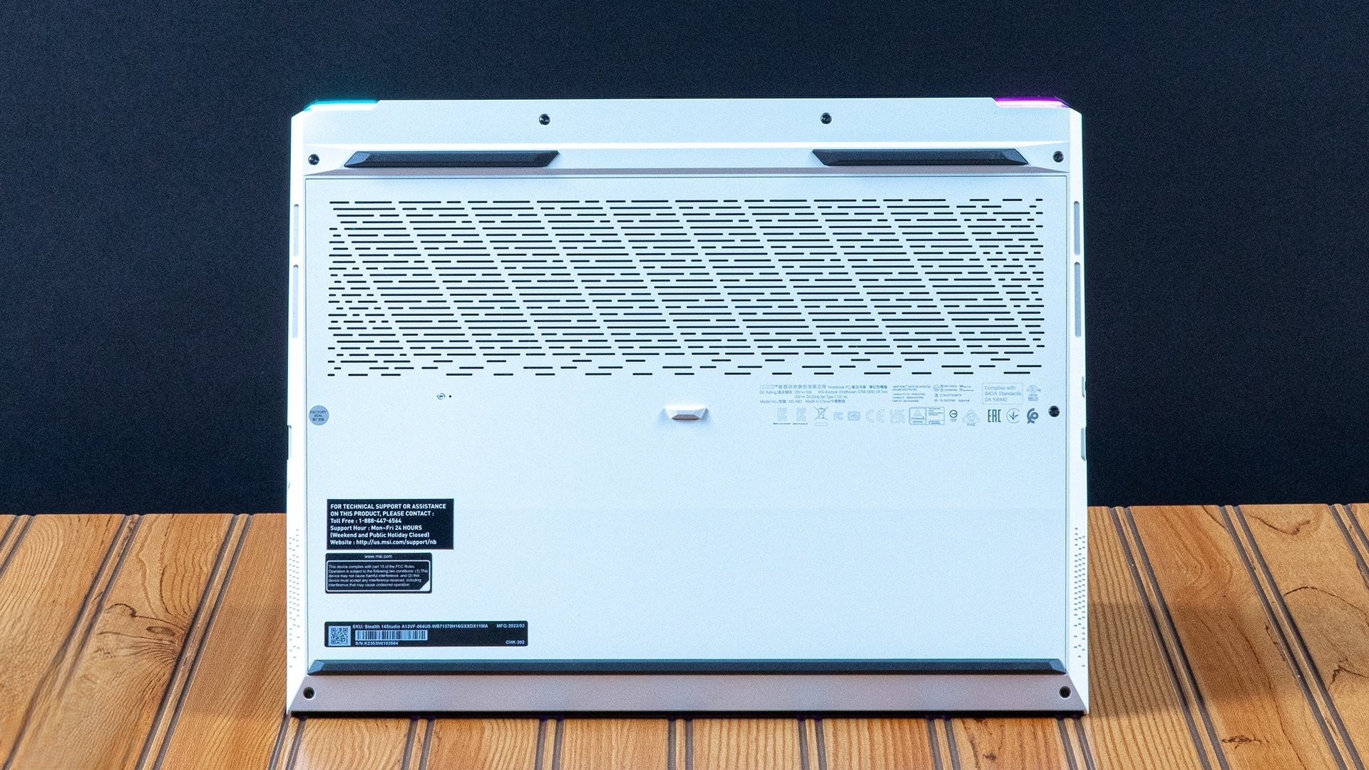 Đánh giá MSI Stealth 14 Studio: Chiếc laptop dành cho người sáng tạo nội dung mạnh mẽ và nhỏ gọn 29 MSI Stealth 14 Studio 5