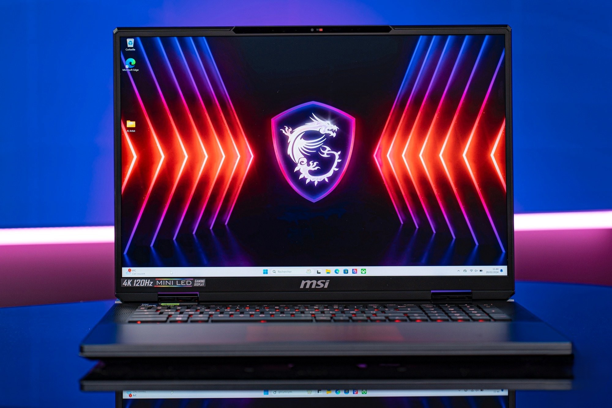 Đánh giá MSI Titan 18 HX A14V: Chiếc laptop "siêu khủng" dành cho game thủ và dân sáng tạo chuyên nghiệp 23 MSI Titan 18 HX A14V 1