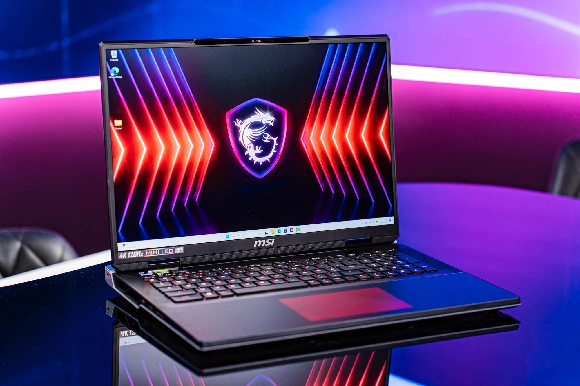 Đánh giá MSI Titan 18 HX A14V: Chiếc laptop "siêu khủng" dành cho game thủ và dân sáng tạo chuyên nghiệp 30 MSI Titan 18 HX A14V 2