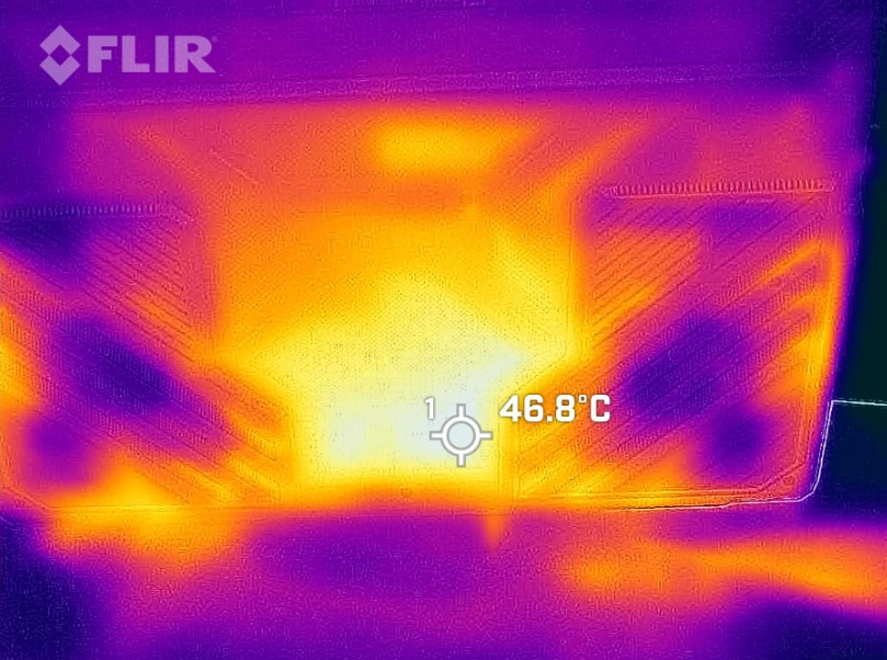 Đánh giá MSI Titan 18 HX A14V: Chiếc laptop "siêu khủng" dành cho game thủ và dân sáng tạo chuyên nghiệp 41 MSI Titan 18 HX A14V 2