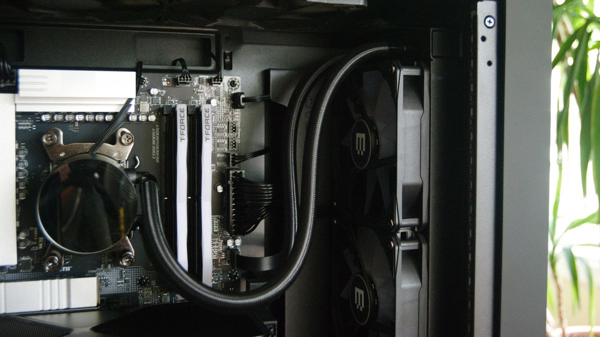 Đánh giá Maingear MG-1: Cỗ máy tùy chỉnh mạnh mẽ với thiết kế ấn tượng và hiệu suất đỉnh cao 23 Maingear MG 1 11