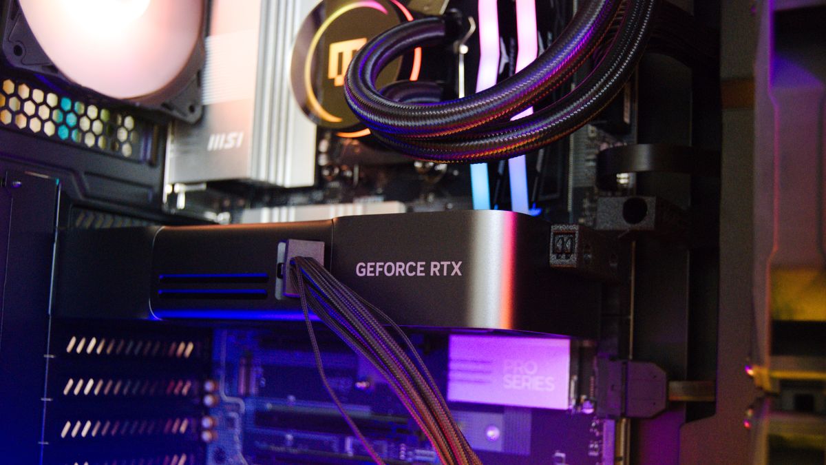 Đánh giá Maingear MG-1: Cỗ máy tùy chỉnh mạnh mẽ với thiết kế ấn tượng và hiệu suất đỉnh cao 24 Maingear MG 1 12