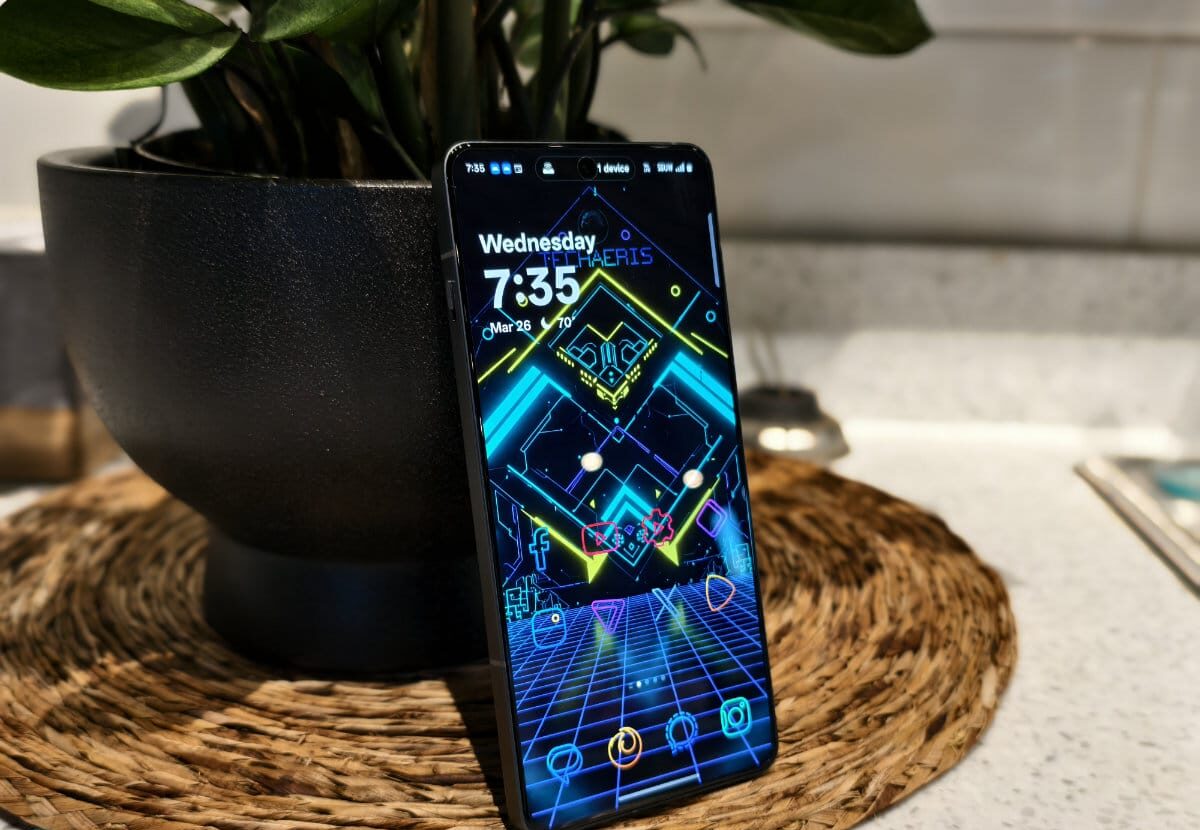 Đánh giá OnePlus 13R: Nói một cách đơn giản, đây là một chiếc điện thoại Android tầm trung tuyệt vời 11 OnePlus 13R 2 e1754649070587