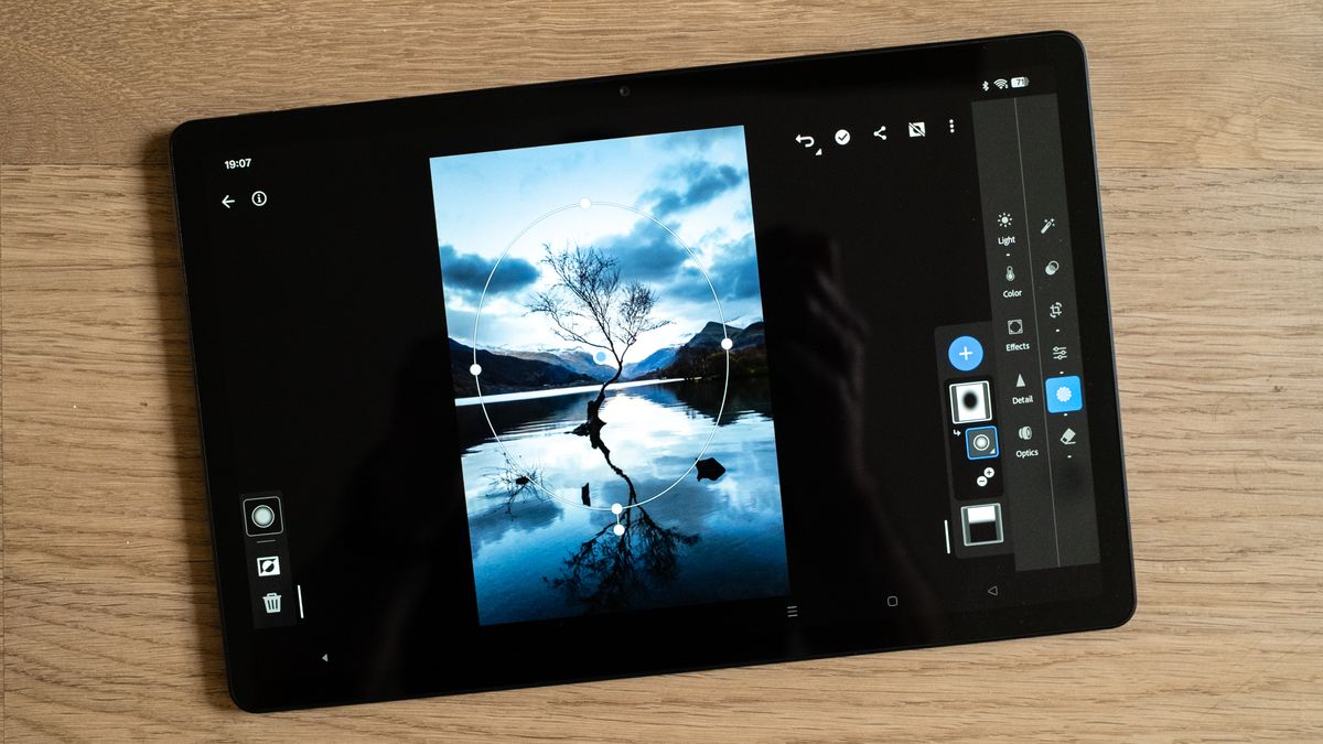 Đánh giá Oppo Pad SE: Hiệu suất ổn định với thiết kế ấn tượng, nhưng thiếu đi yếu tố đột phá 13 Oppo Pad SE 5