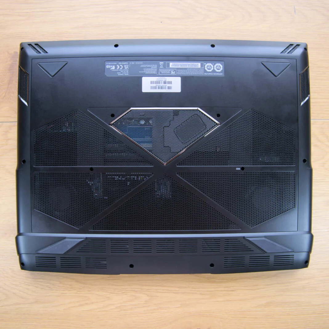 PCSpecialist Recoil 18 10