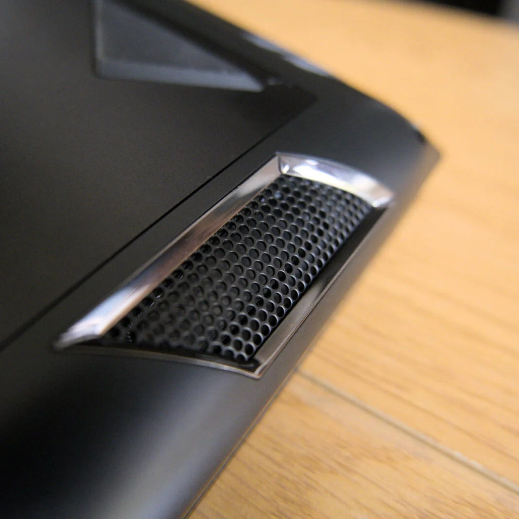 PCSpecialist Recoil 18 4