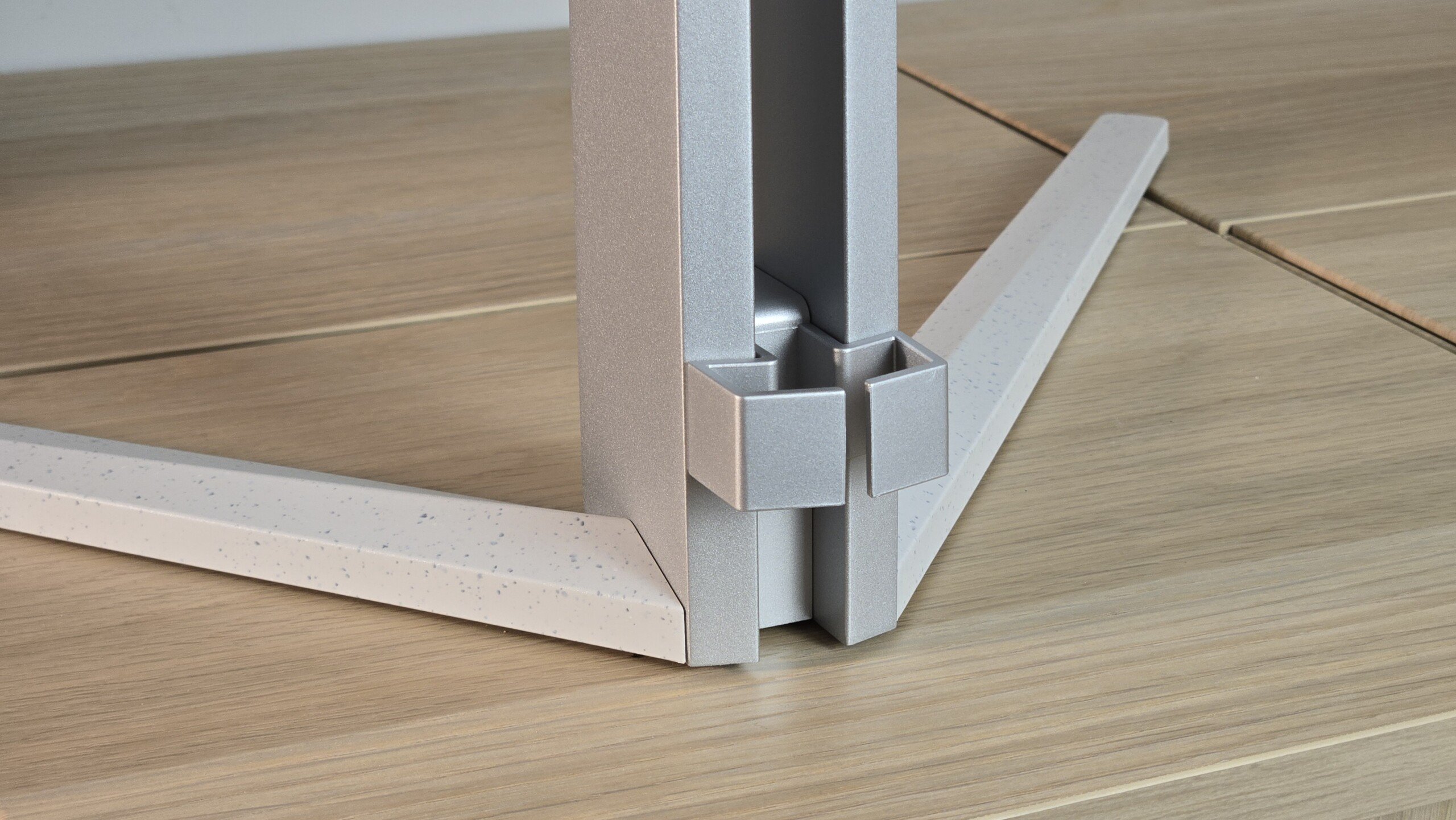 Đánh giá Philips Evnia 27M2N8500: Liệu đây có phải là màn hình OLED 27 inch tốt nhất phân khúc? 17 Philips Evnia 27M2N8500 5