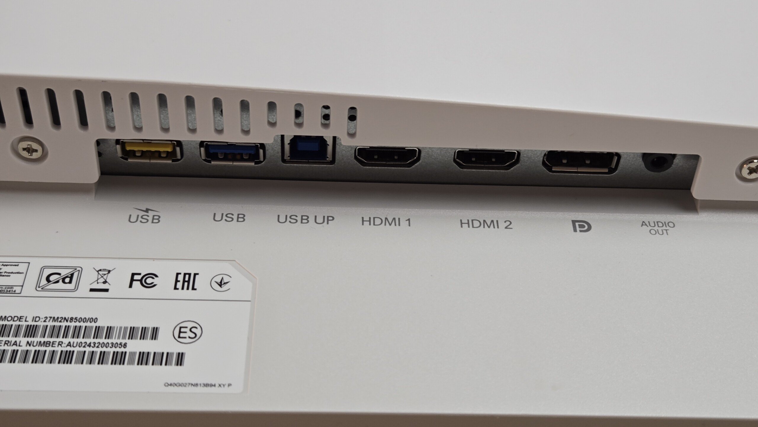 Đánh giá Philips Evnia 27M2N8500: Liệu đây có phải là màn hình OLED 27 inch tốt nhất phân khúc? 15 Philips Evnia 27M2N8500 7