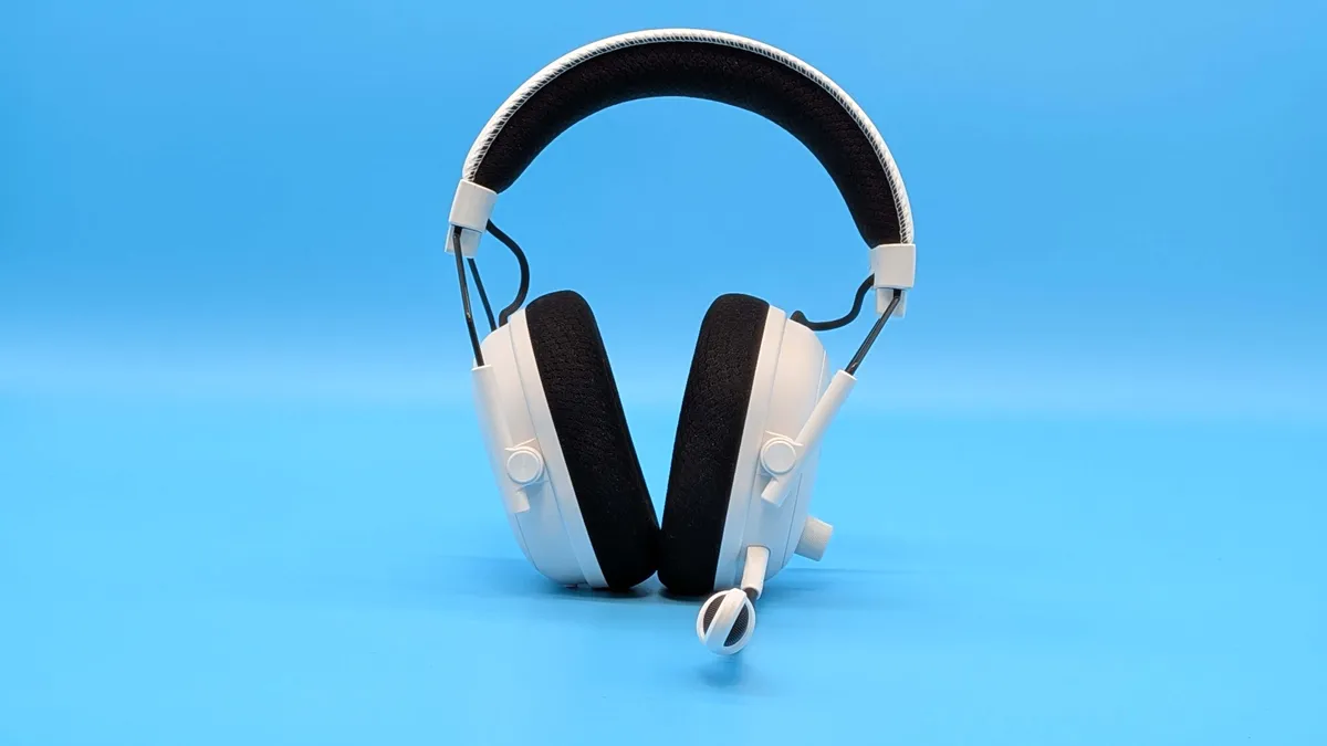 Đánh giá tai nghe Razer BlackShark V3 Pro: Chất âm tuyệt đỉnh, nhưng tính năng ANC có thực sự cần thiết? 18 Razer BlackShark V3 Pro 9