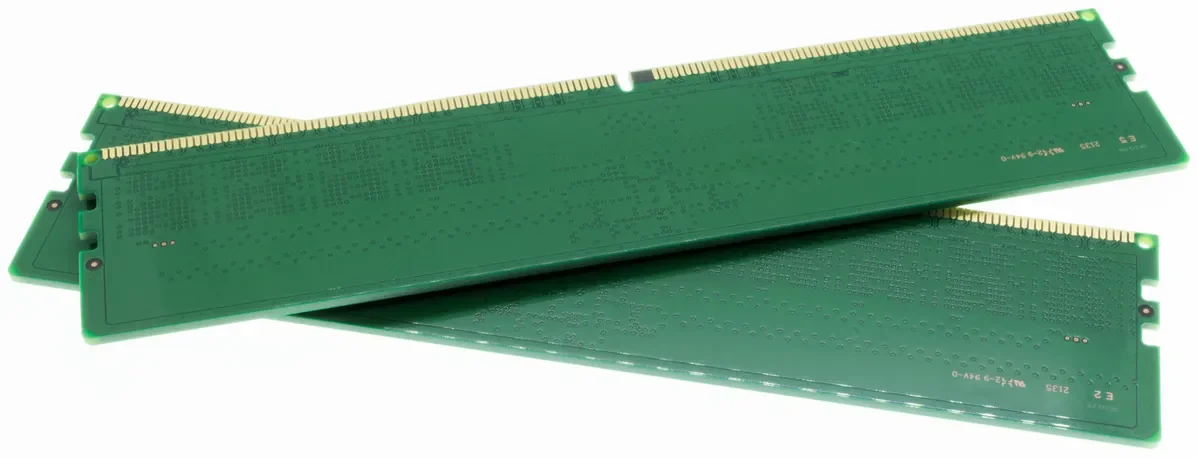 Samsung DDR5 4800 C40 3 e1755143428542