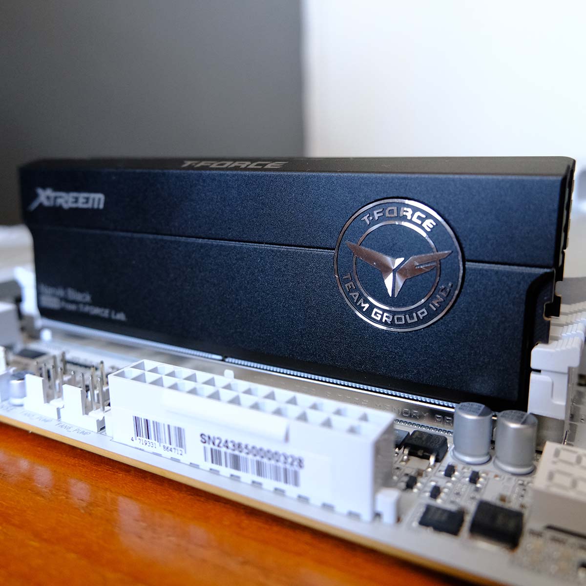 Đánh giá TeamGroup T-Force Xtreem CKD DDR5-8800: Hiệu năng Intel Core Ultra hoàn hảo 13 TeamGroup T Force Xtreem CKD DDR5 8800 CL42 48GB 7