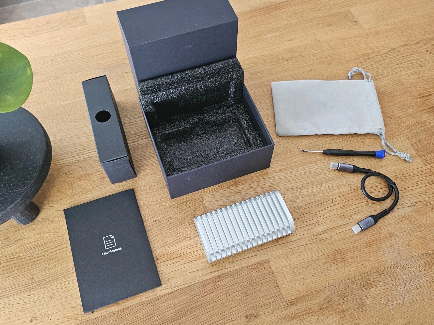 Đánh giá TerraMaster D1 SSD Plus: Hoàn hảo cho chỉnh sửa video 4K/8K và khả năng tản nhiệt tuyệt vời! 30 TerraMaster D1 SSD Plus 18