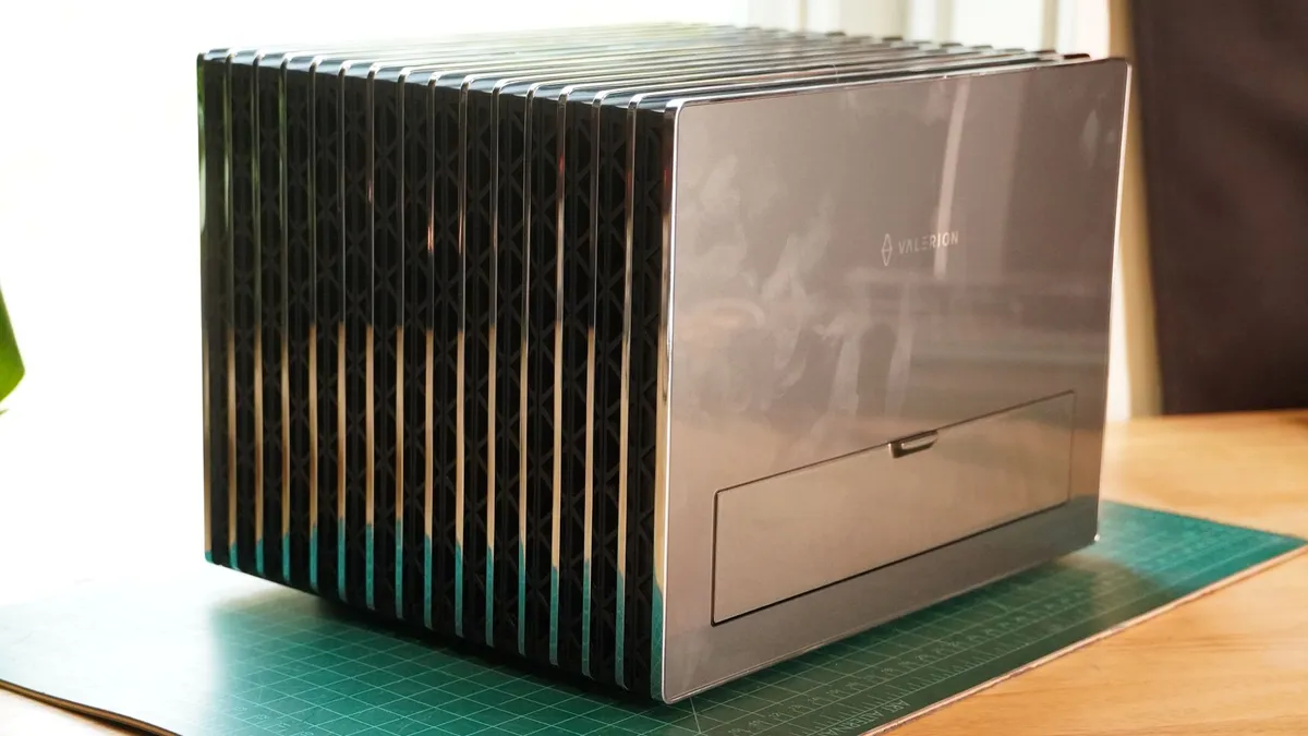 Đánh giá Valerion VisionMaster Pro 2: Đỉnh cao điện ảnh với công nghệ ba laser 15 Valerion VisionMaster Pro 2 7