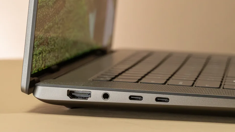 Top những chiếc laptop Workstations di động tốt nhất năm 2025 - Đâu là lựa chọn phù hợp? 29 laptop Workstations di dong tot nhat 3