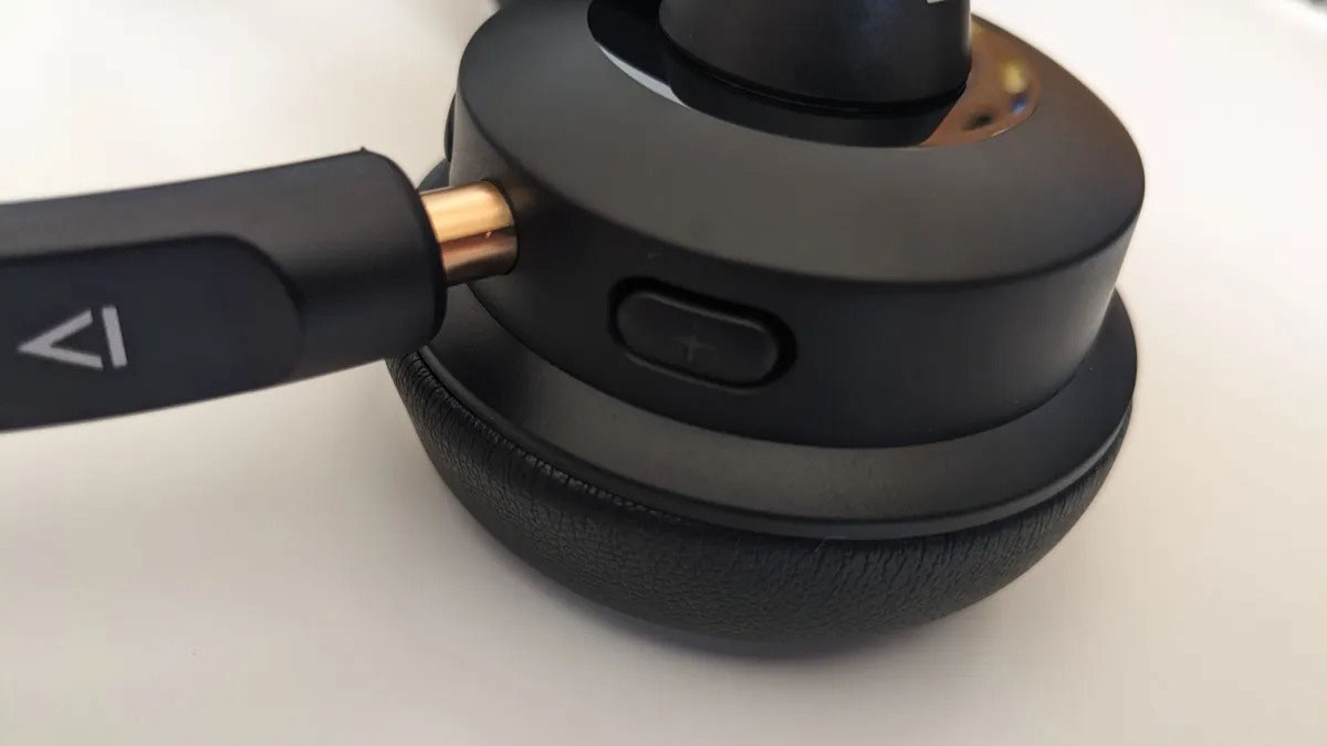 Creative Chat Wireless: Chiếc tai nghe "quốc dân" dành cho học sinh, sinh viên và dân văn phòng 19 08 01