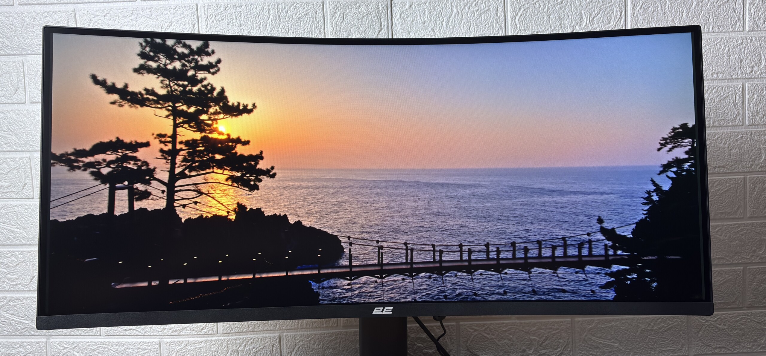 Đánh giá màn hình 2E Gaming G3424B: Màn hình cong 34 inch, 180Hz giá cực tốt cho game thủ. 31 2E Gaming G3424B 1