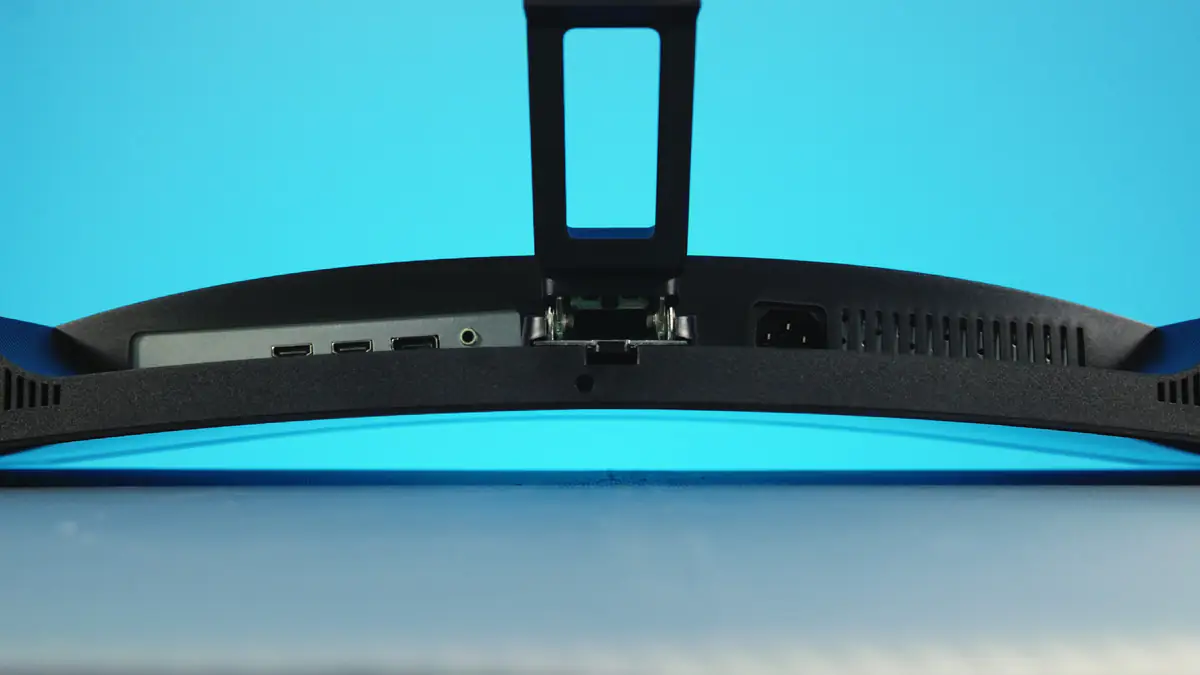 2E Gaming R2723BV 11