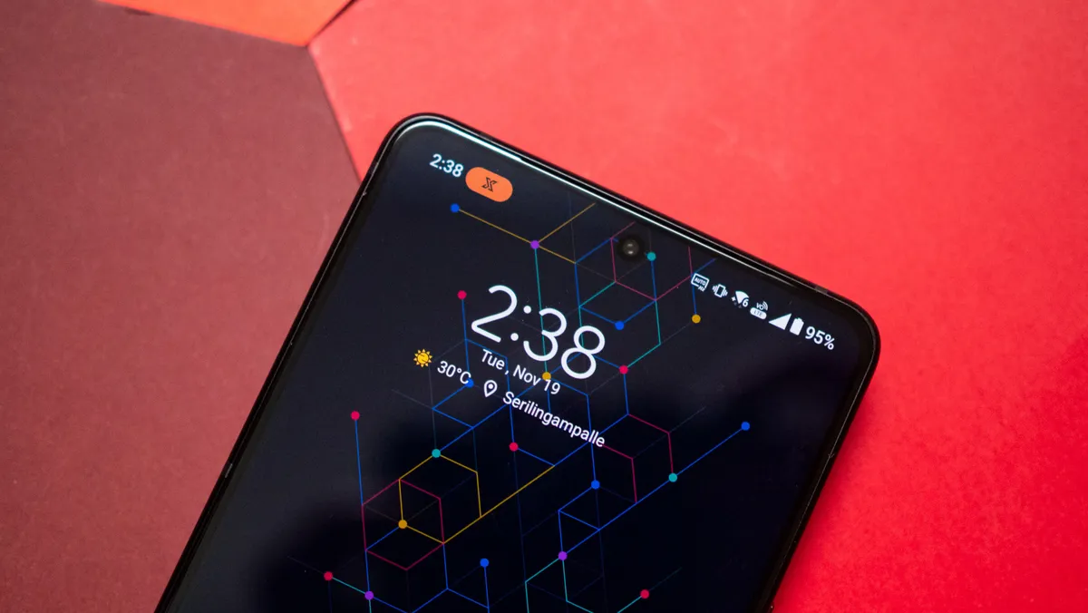 Đánh giá ASUS ROG Phone 9 Pro: Đỉnh cao gaming, liệu có đủ để làm flagship toàn diện? 35 ASUS ROG Phone 9 Pro 17