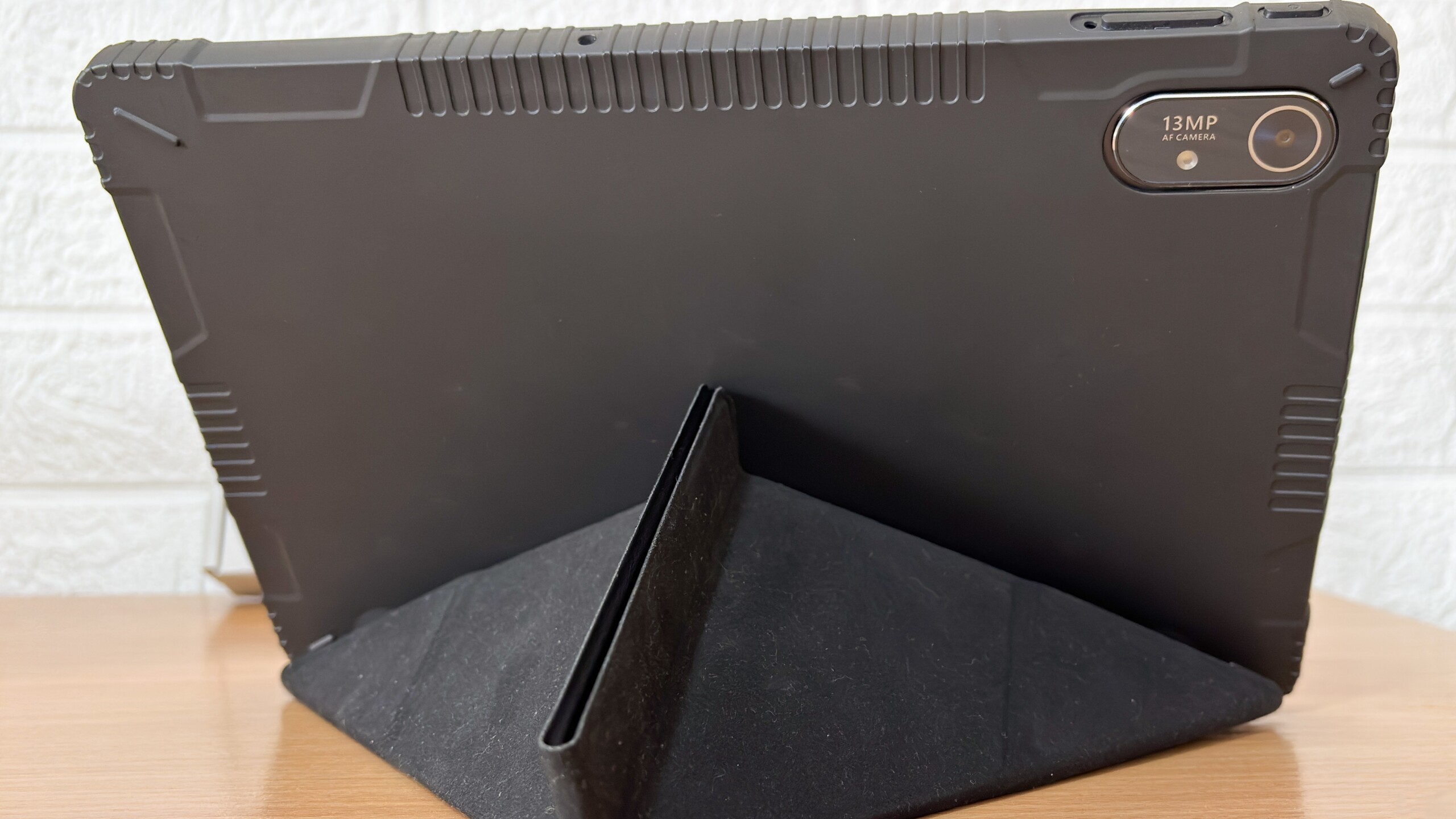 Acer Iconia Tab P11 22