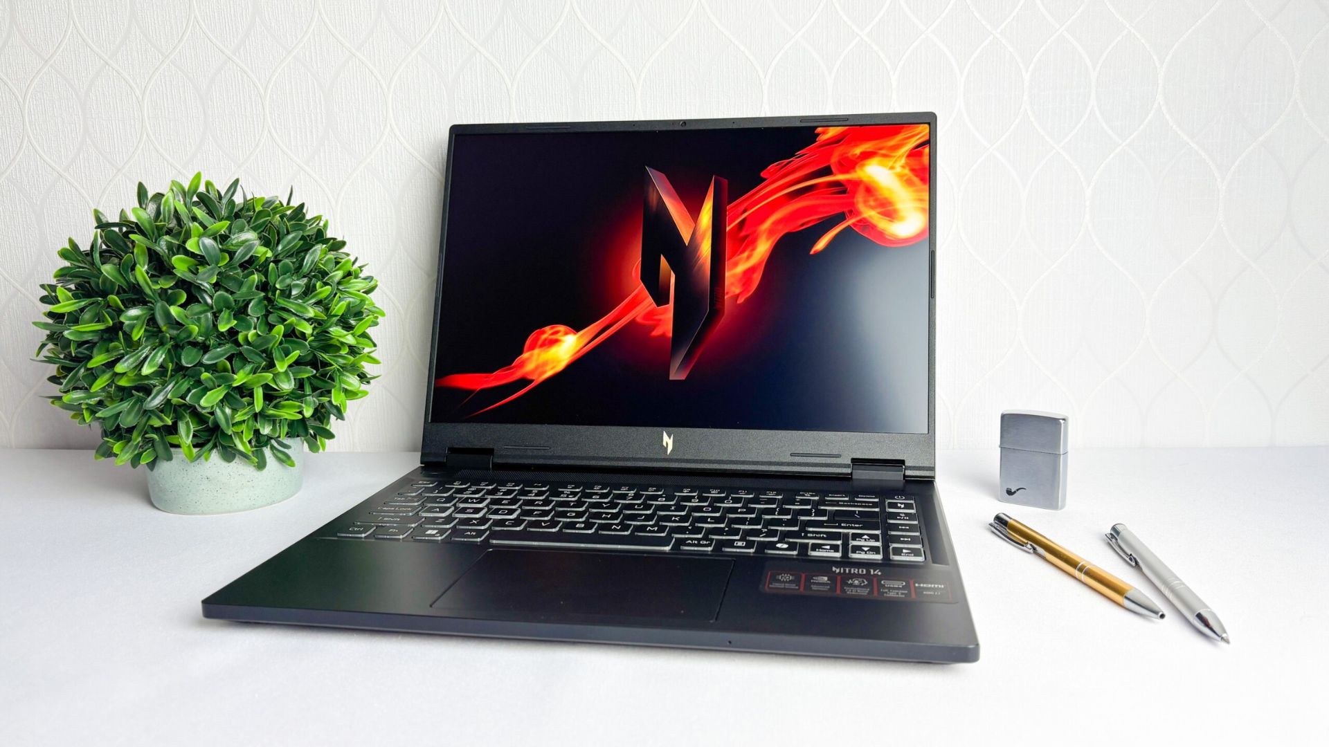 Đánh giá Acer Nitro 14 (AN14-41-R6): Lựa chọn hoàn hảo cho game thủ và nhà sáng tạo nội dung 1 Acer Nitro 14 AN14 41 R6 1