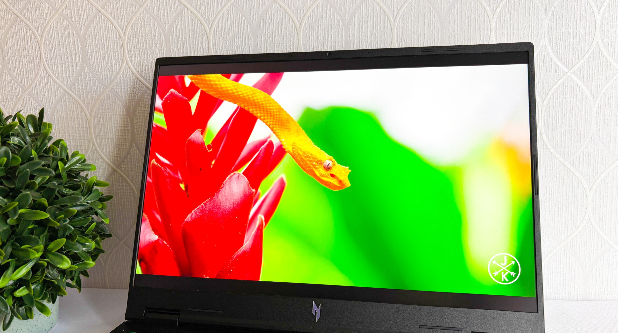 Acer Nitro 14 AN14 41 R6 16