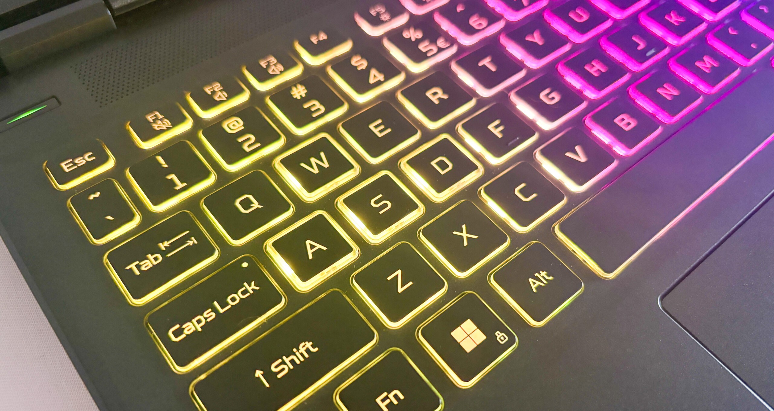 Acer Nitro 14 AN14 41 R6 24