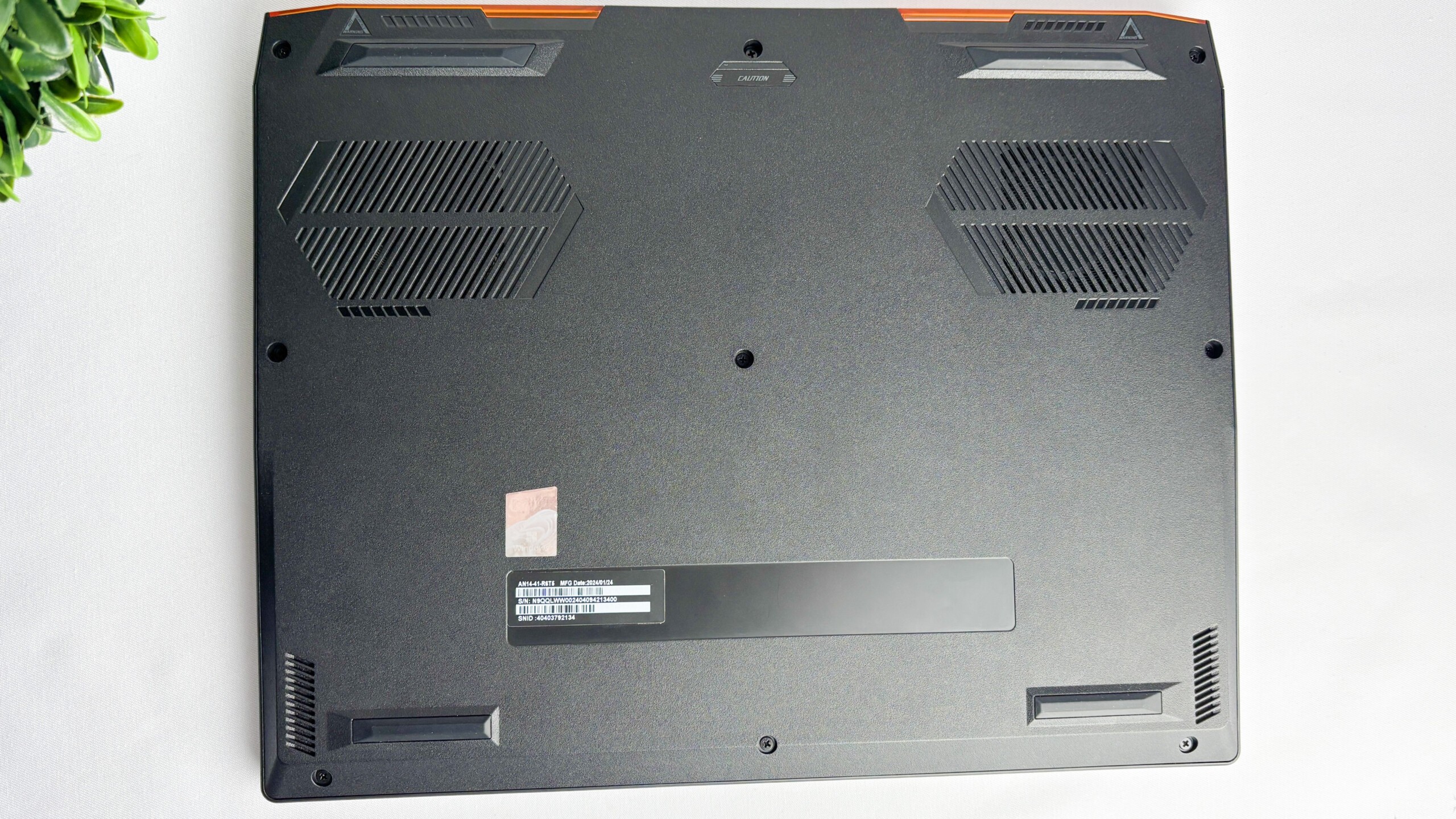 Acer Nitro 14 AN14 41 R6 30