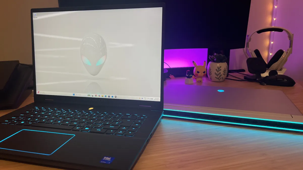 So sánh Alienware X16 với Alienware M16: Nên chọn cỗ máy nào của Dell? 23 Alienware X16 voi Alienware M16 8