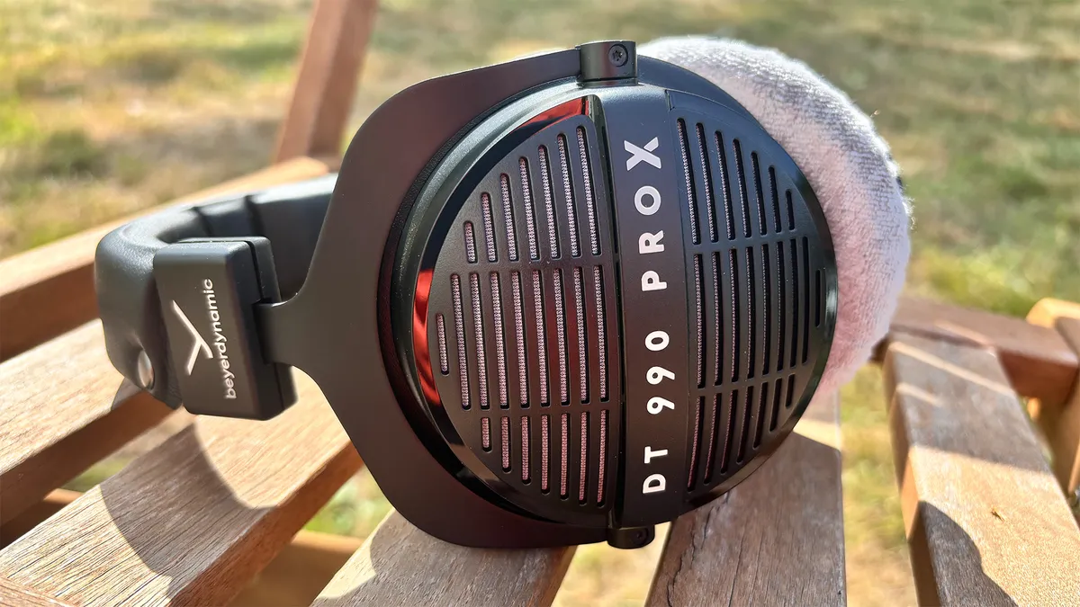 Beyerdynamic DT 990 Pro X 5
