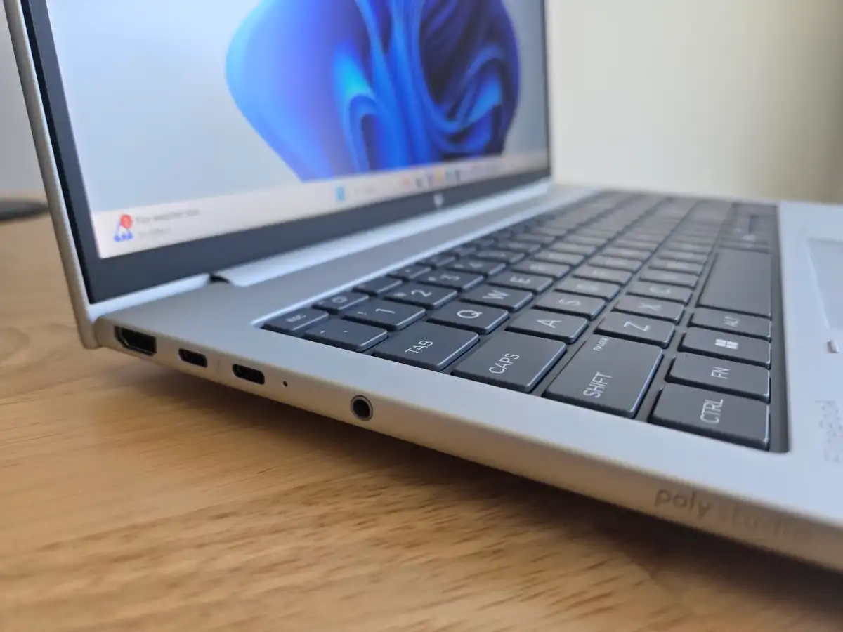 HP EliteBook 8 G1a 4