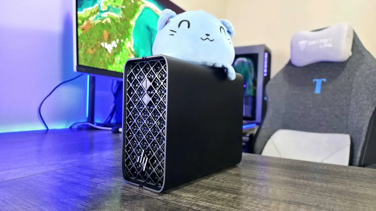 Khám phá HP Z2 Mini: Máy tính đồng hành hoàn hảo cho công việc 21 HP Z2 Mini 10